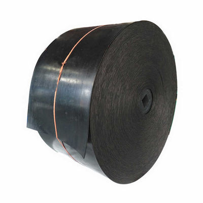 ST800 Flat Versatile Wire Rope Conveyor Belt per il trasporto di materiali ad alta velocità su lunghe distanze