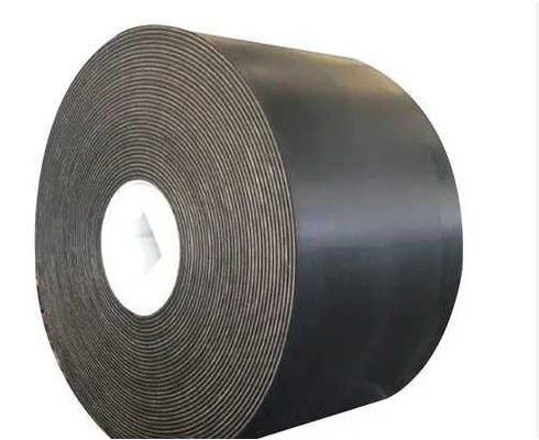 Cintura trasportatrice flessibile a filo con bassa allungatura e buona resistenza alla flessione nei porti
