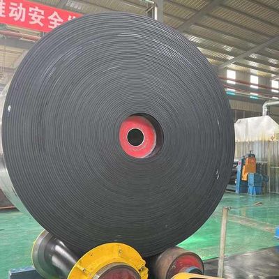 Cintura trasportatrice anti-rasoio ST800 con cavo in acciaio di 1000 mm di larghezza e garanzia di 1 anno per l'industria pesante