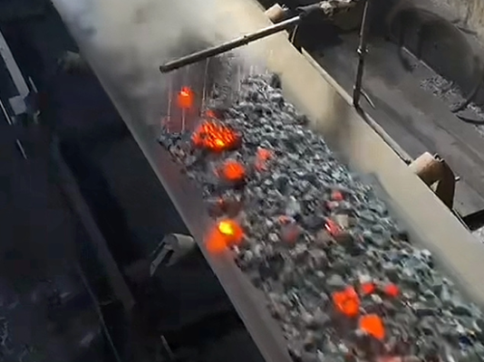 ST2000 Heat Resistant Conveyor Belt 7mm Thickness 800mm Width for Metallurgy Industry