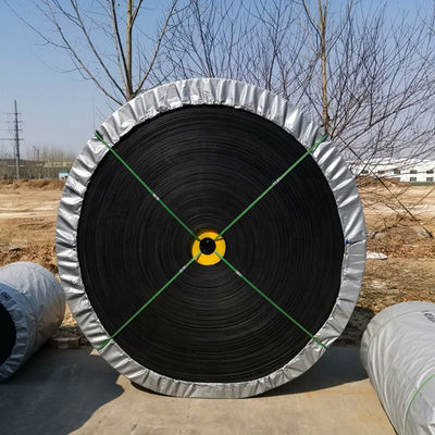 Nastri trasportatori 600mm resistenti all'uso del poliestere del nero EP200
